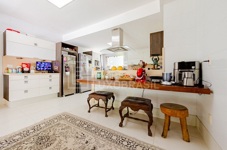 LB - RJ843 House with 6 suites in Nova Ipanema Condominium,