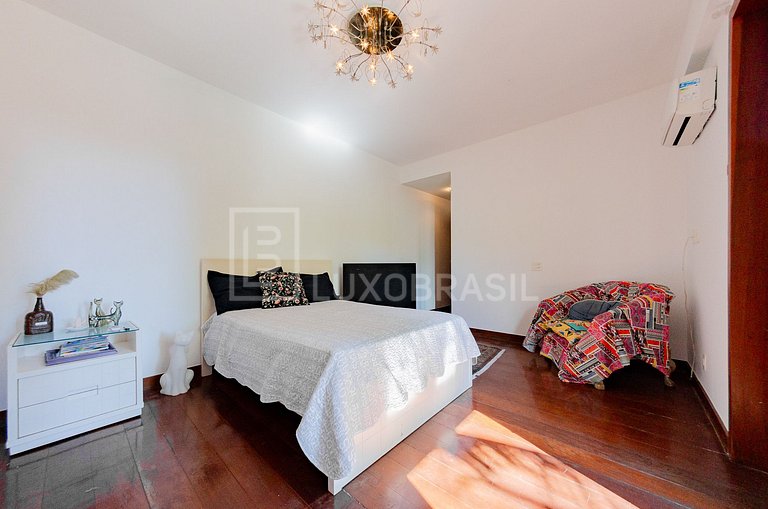 LB - RJ843 House with 6 suites in Nova Ipanema Condominium,