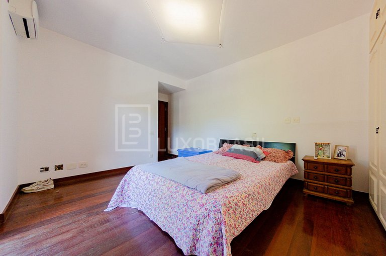 LB - RJ843 House with 6 suites in Nova Ipanema Condominium,