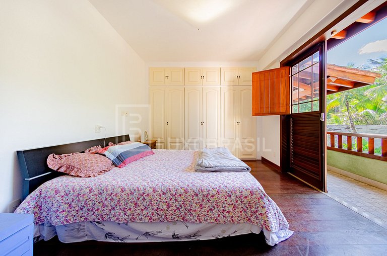 LB - RJ843 Casa con 6 suites en venta en el Condominio Nova