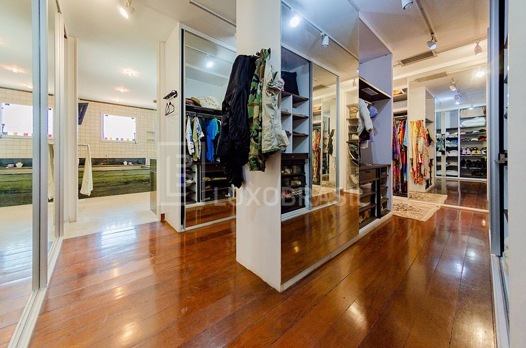 LB - RJ843 Casa con 6 suites en venta en el Condominio Nova