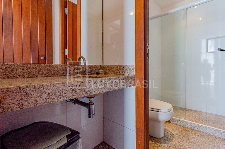 LB - RJ843 House with 6 suites in Nova Ipanema Condominium,