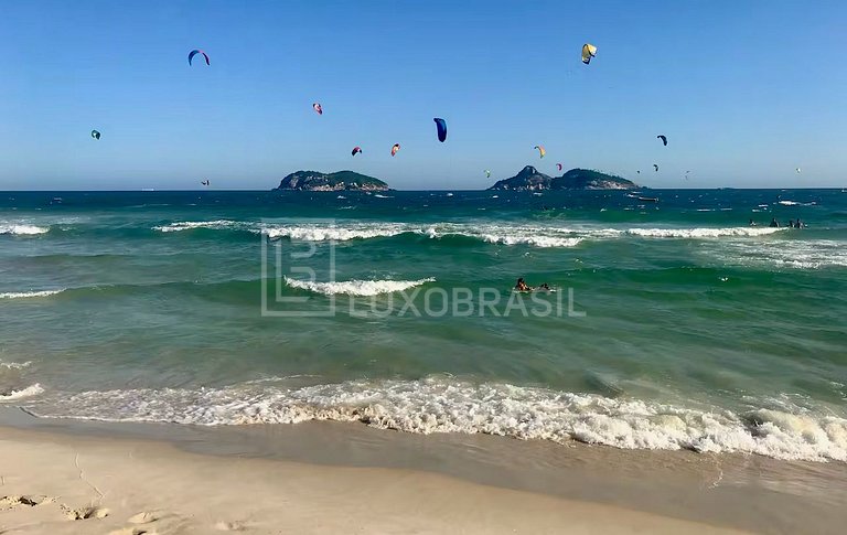 LB - RJ41 Flat Vista Mar no Barra Beach | Pronto para Morar