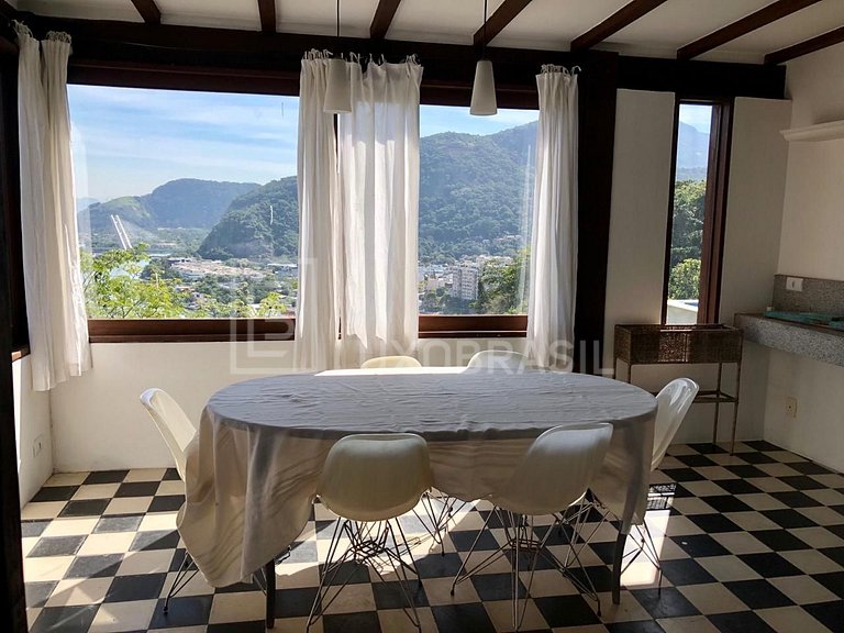 LB - RJ710 Casa espetacular de 900m² no Joá, com vista panor
