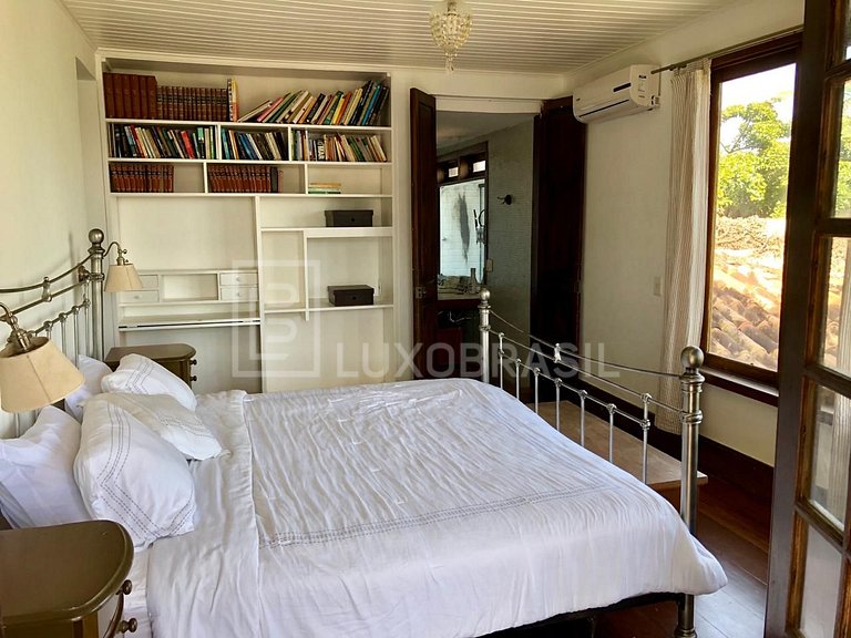 LB - RJ710 Spectacular 900m² Home in Joá with Panoramic Ocea