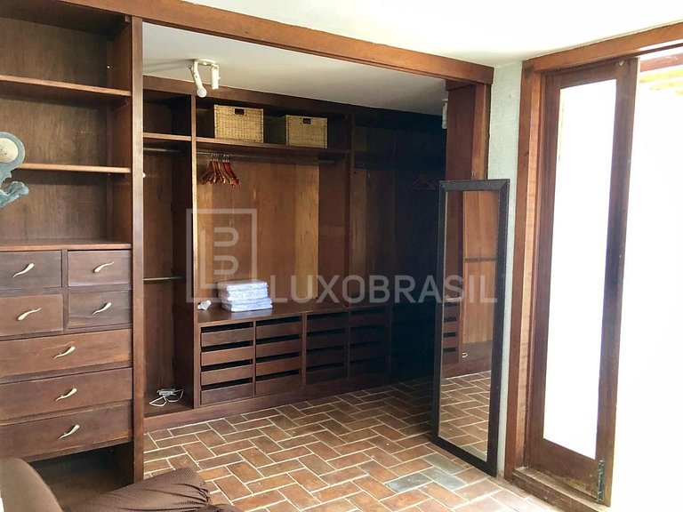 LB - RJ710 Casa espetacular de 900m² no Joá, com vista panor