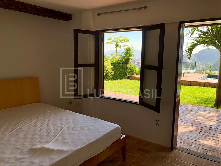LB - RJ710 Spectacular 900m² Home in Joá with Panoramic Ocea