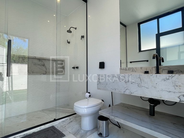LB - RJ858 Cada Mandala: Luxuosa casa Triplex – 1.000m² de S