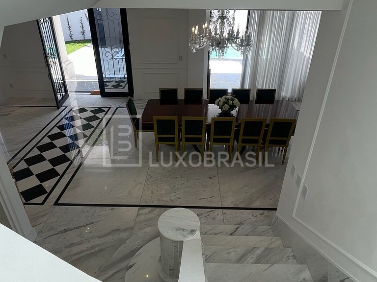 LB - RJ858 Cada Mandala: Luxuosa casa Triplex – 1.000m² de S