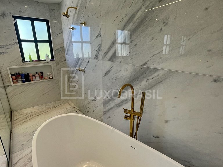 LB - RJ858 Cada Mandala: Luxuosa casa Triplex – 1.000m² de S
