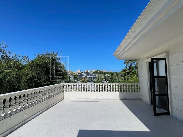 LB - RJ858 Casa Mandala: Luxuosa casa Triplex – 1.000m² de S