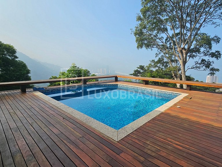LB - RJ121 Elegância e natureza em harmonia: o espaço ideal