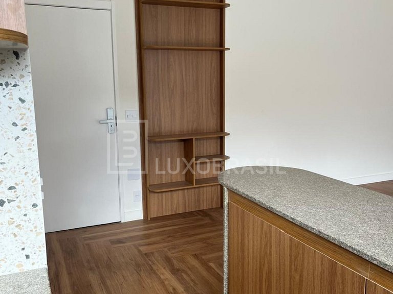 LB - RJ872 Cobertura com 03 quartos para alugar, 183 m² por