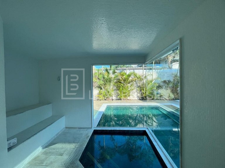 LB - RJ898 Casa com 04 suítes para aluguel e compra, 600 m²