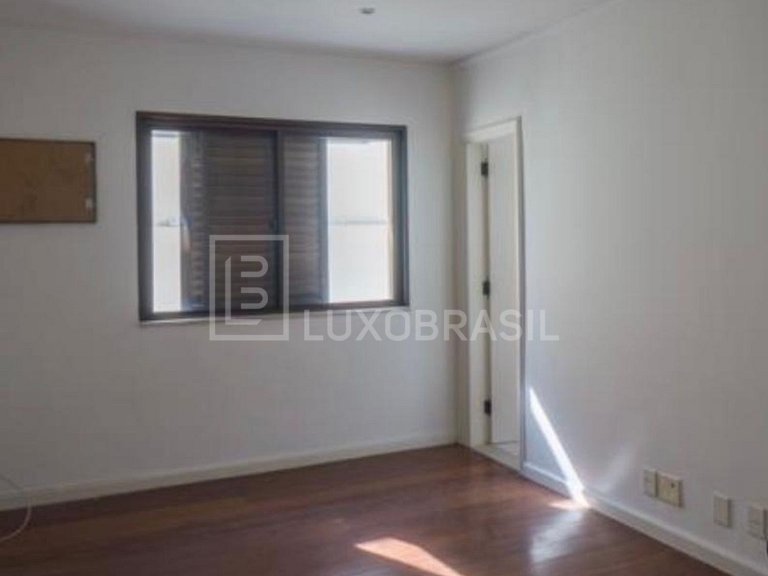 LB - RJ914 Cobertura com 04 quartos para alugar, 465 m² por