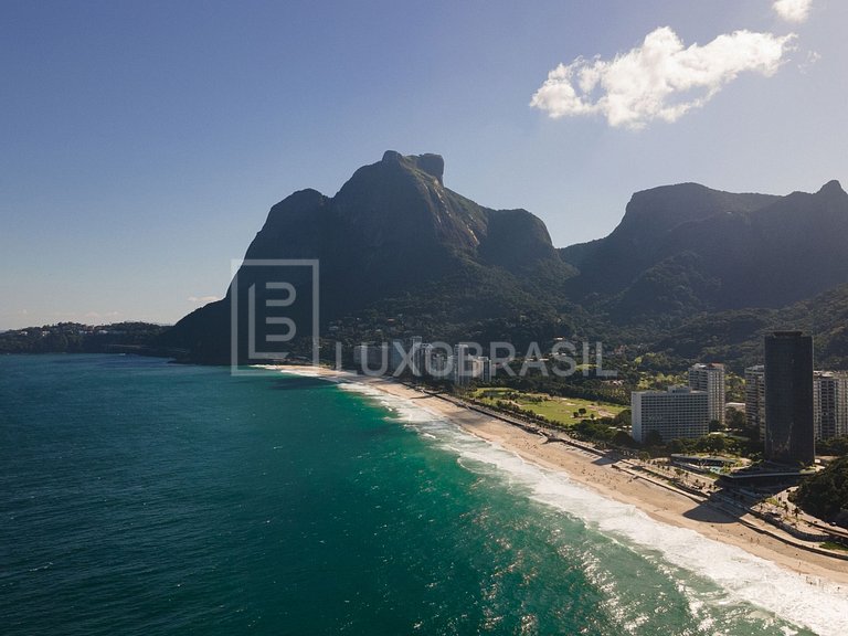 Villa Irvana 04 Suítes em São Conrado