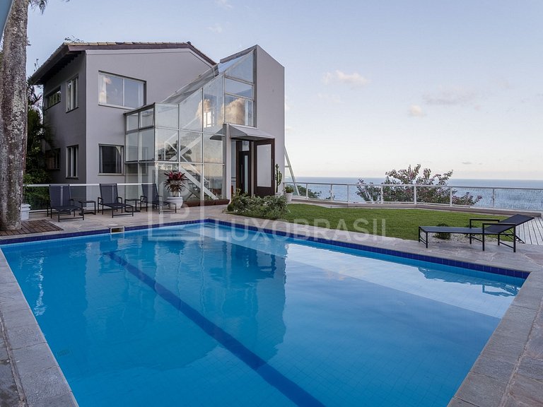 Villa Irvana 04 Suítes em São Conrado