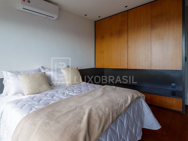 Villa Irvana 04 Suítes em São Conrado