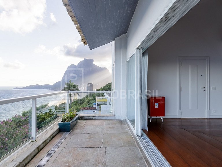 Villa Irvana 04 Suítes em São Conrado