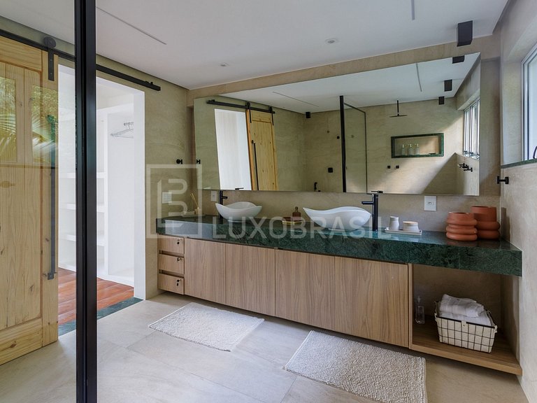 LUXOBRASIL #RJ23 Vila Irvana 04 Suites São Conrado Vacation