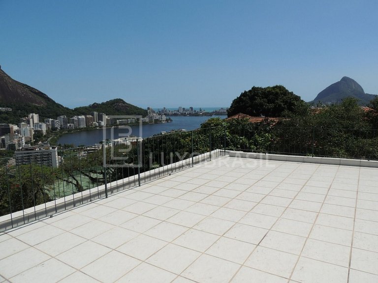 LB - RJ869 Casa com 04 quartos, 600 m² - venda por R$ 9.500.