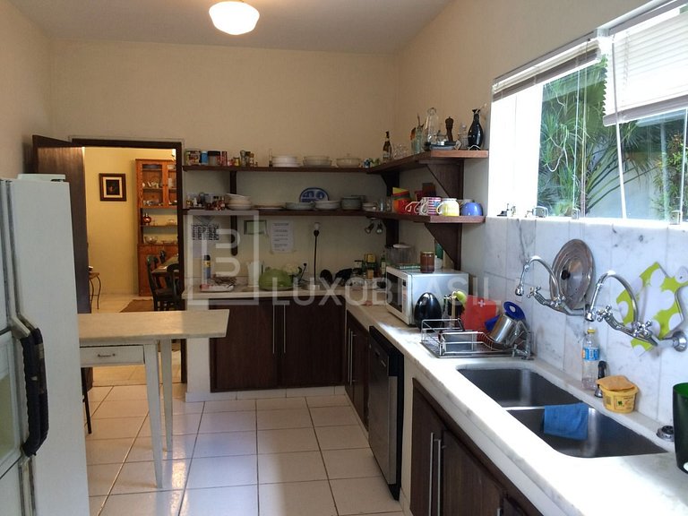 LB - RJ869 Casa com 04 quartos, 600 m² - venda por R$ 9.500.
