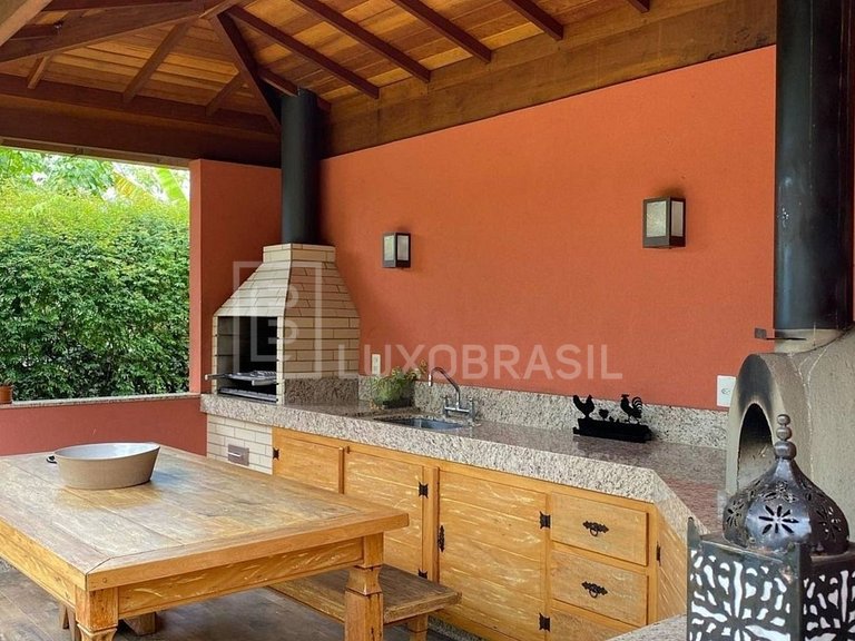 LB - PET800 Casa com 3 dormitórios, 250 m² - venda por R$ 2.