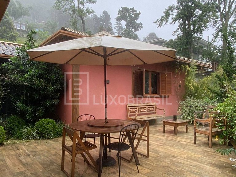 LB - PET800 Casa com 3 dormitórios, 250 m² - venda por R$ 2.