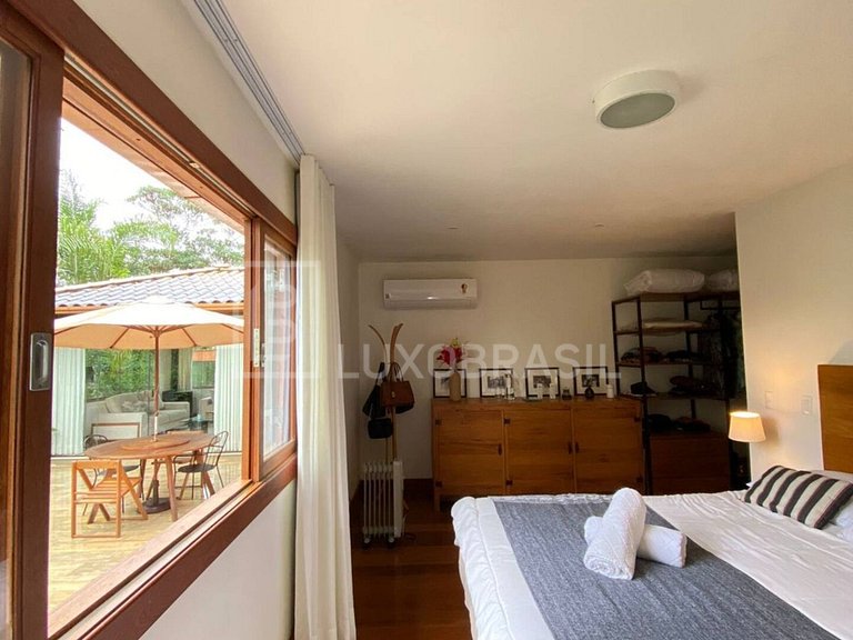 LB - PET800 Casa com 3 dormitórios, 250 m² - venda por R$ 2.