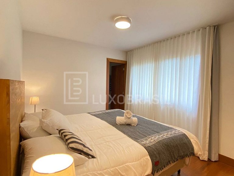 LB - PET800 Casa com 03 quartos, 250 m² - aluguel por R$ 11.