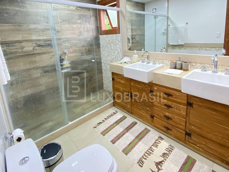 LB - PET800 Casa com 3 dormitórios, 250 m² - venda por R$ 2.