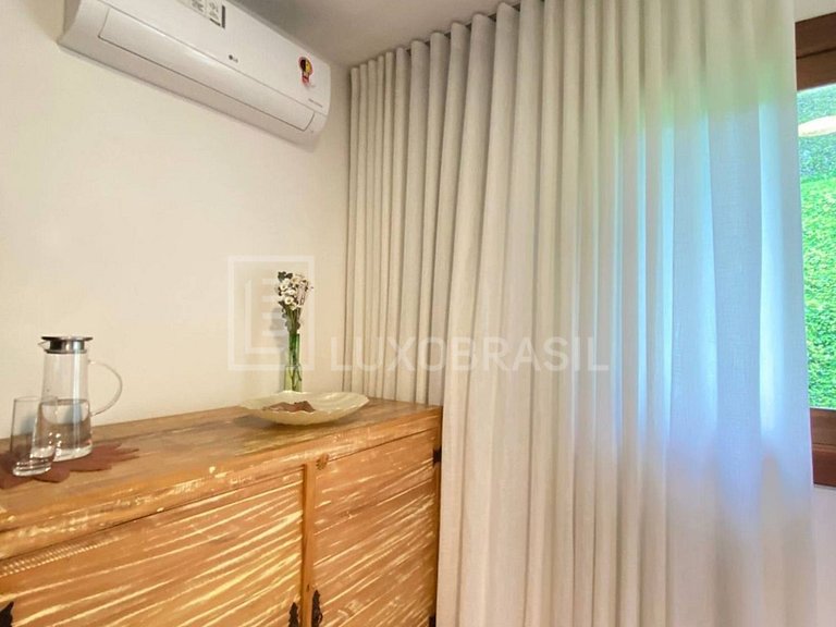 LB - PET800 Casa com 03 quartos, 250 m² - aluguel por R$ 11.