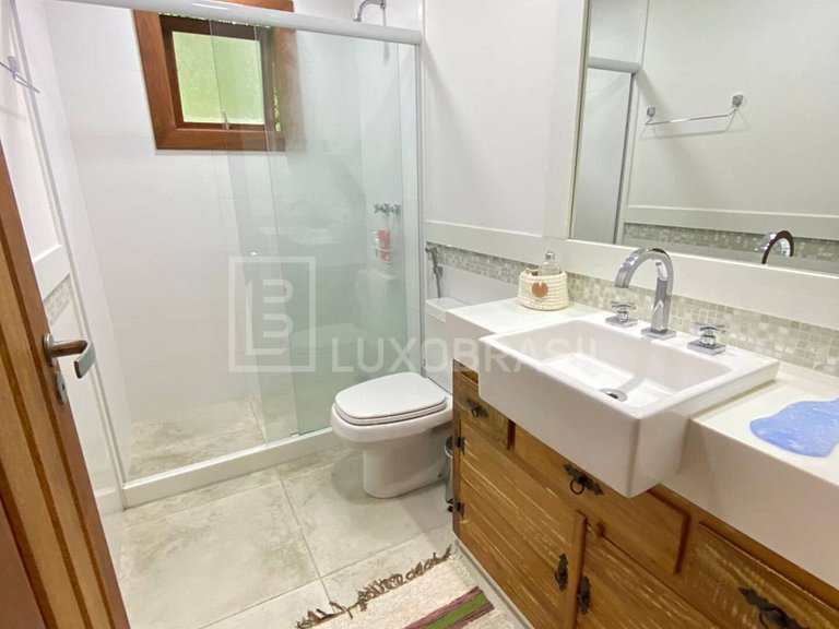 LB - PET800 Casa com 3 dormitórios, 250 m² - venda por R$ 2.