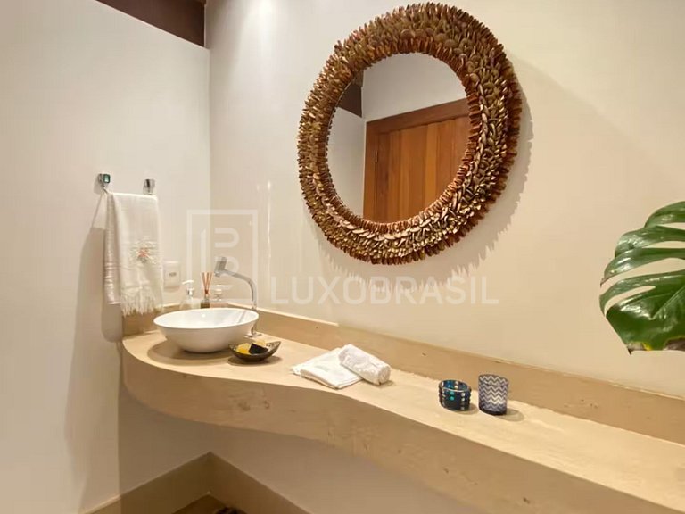 LB - PET800 Casa com 03 quartos, 250 m² - aluguel por R$ 11.
