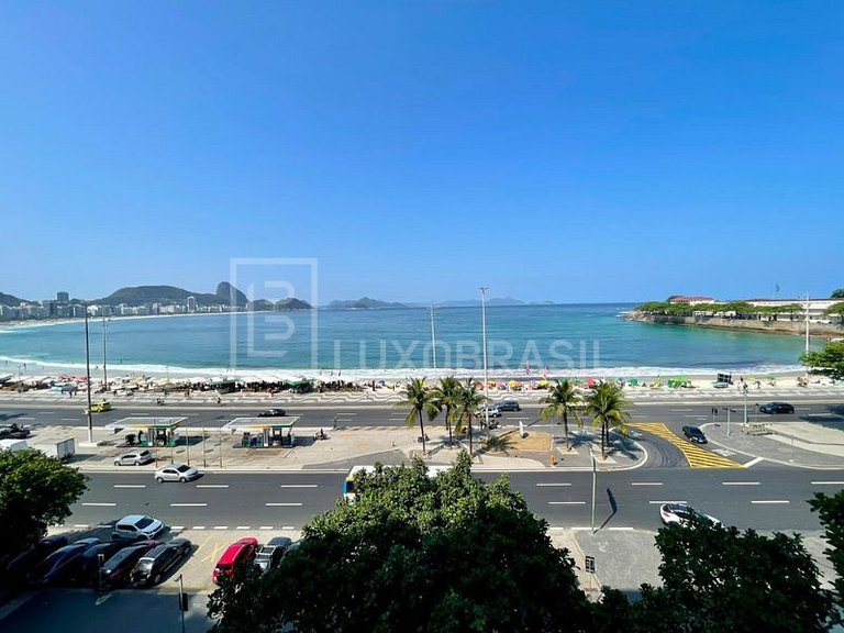 LB - RJ806 Apartamento com 03 quartos para alugar por R$ 18.