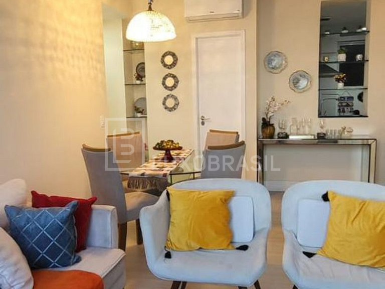 LB - RJ806 Apartamento com 03 quartos para alugar por R$ 18.