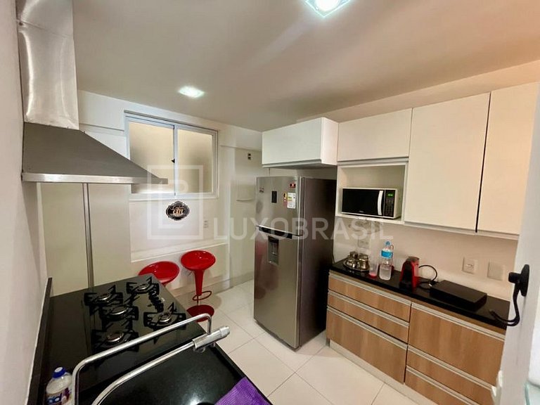 LB - RJ806 Apartamento com 03 quartos para alugar por R$ 18.