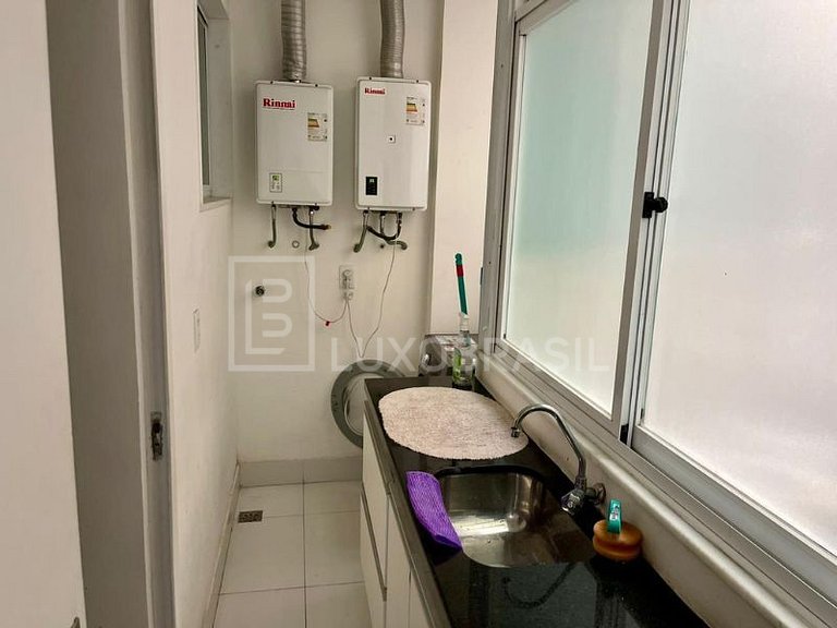 LB - RJ806 Apartamento com 03 quartos para alugar por R$ 18.