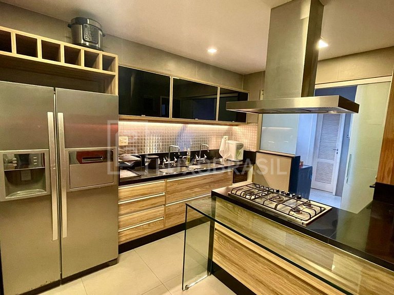 LB - RJ857 Cobertura com 05 suítes para alugar, 533 m² por R