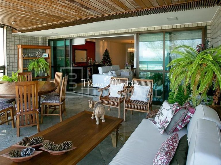 LB - RJ864 4-Suite Apartment for Sale on Av. do Pepê | 262 m