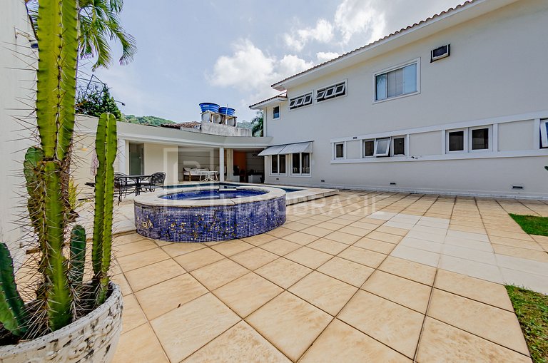 LB - RJ804 Casa com 06 quartos, 690 m² - Condomínio Greenwoo
