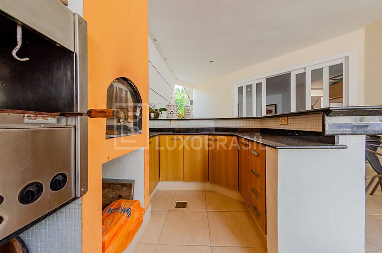 LB - RJ804 Casa com 06 quartos, 690 m² - Itanhangá