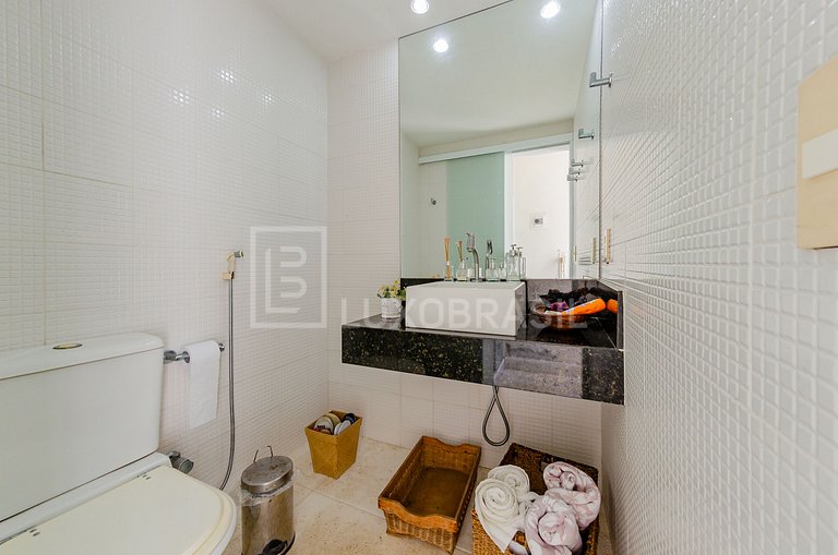 LB - RJ804 Casa com 06 quartos, 690 m² - Itanhangá