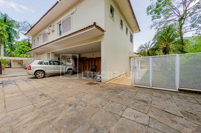 LB - RJ804 Casa com 06 quartos, 690 m² - Itanhangá