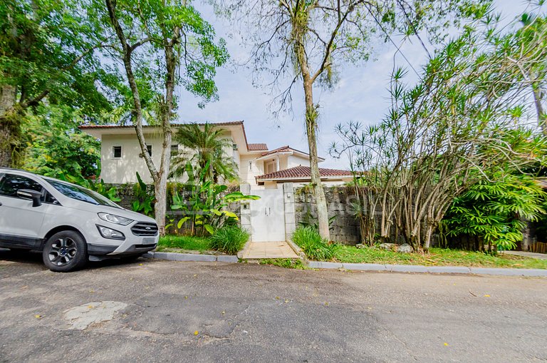LB - RJ804 Casa com 06 quartos, 690 m² - Condomínio Greenwoo
