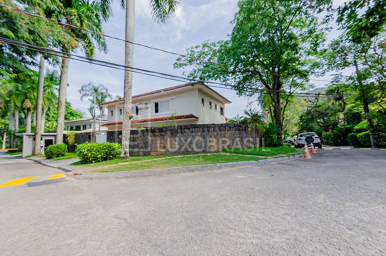 LB - RJ804 Casa com 06 quartos, 690 m² - venda por R$ 5.300.