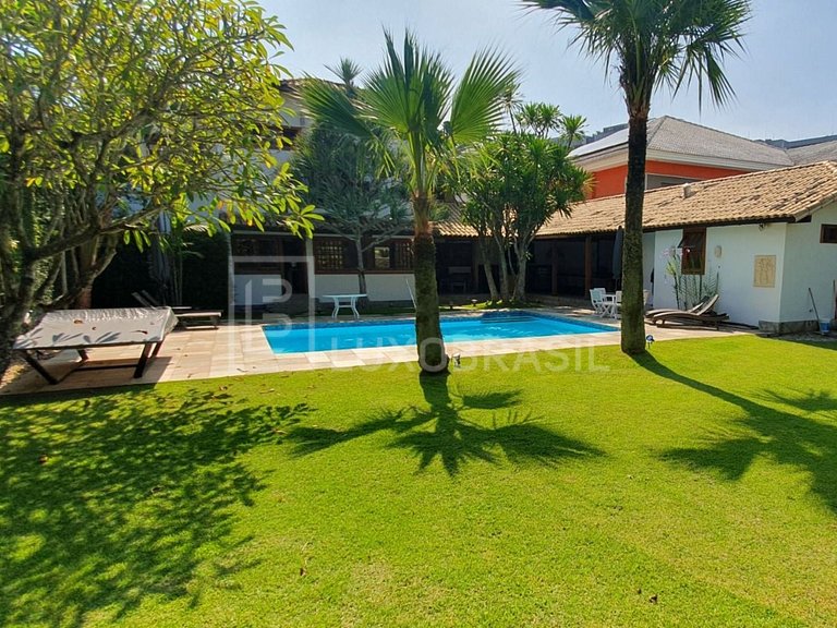 LB - RJ809 Casa com 05 suítes à venda, 605 m² por R$ 6.900.0