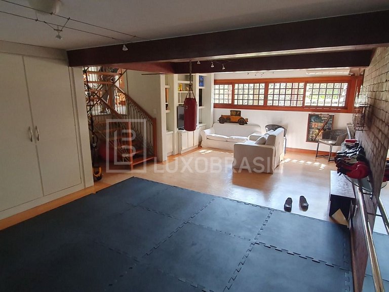 LB - RJ809 Casa com 05 suítes à venda, 605 m² por R$ 6.900.0