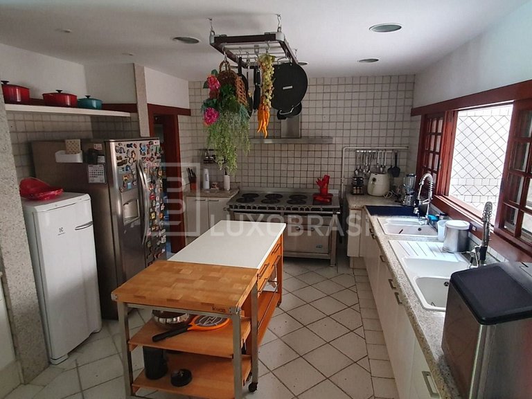 LB - RJ809 Casa com 05 suítes à venda, 605 m² por R$ 6.900.0