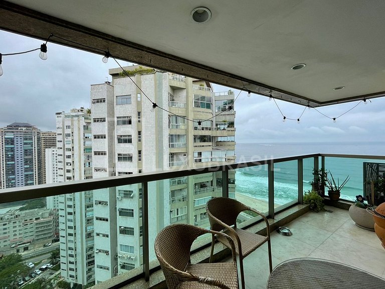 LB - RJ990 Apartamento com 04 Quartos no Costa del Sol à ven